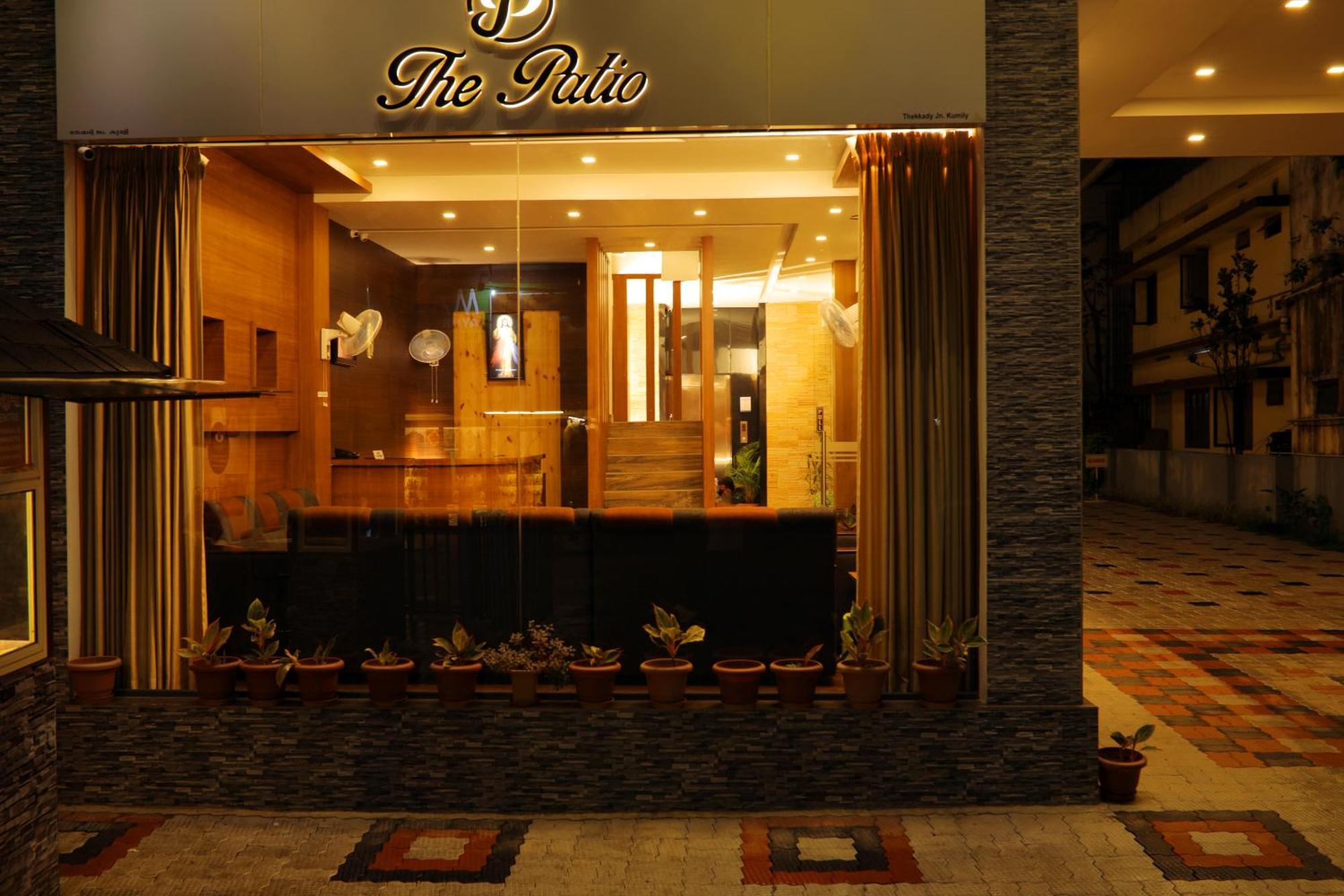 The Patio Thekkady Exterior foto